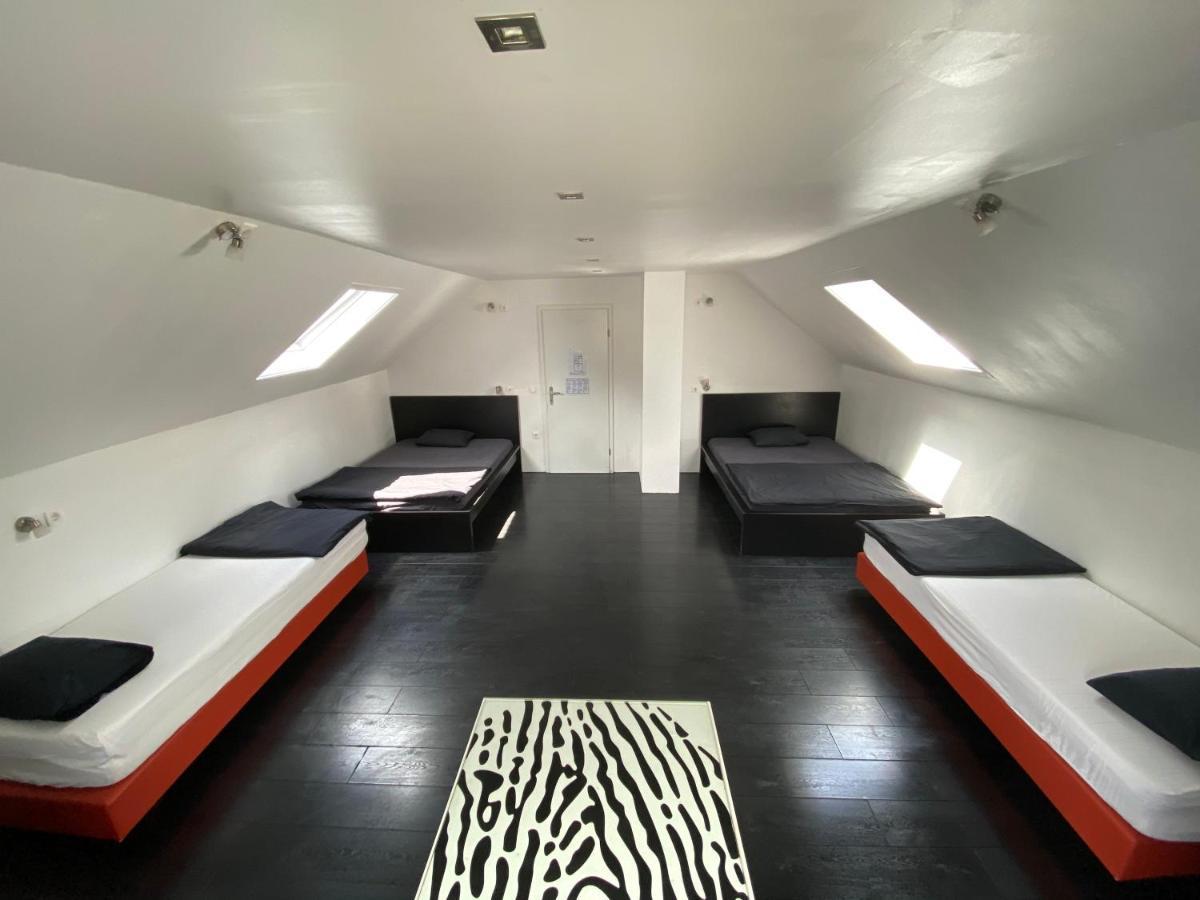 The Best Hostel Блед Экстерьер фото