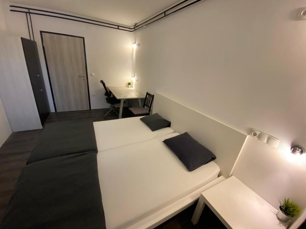 The Best Hostel Блед Экстерьер фото