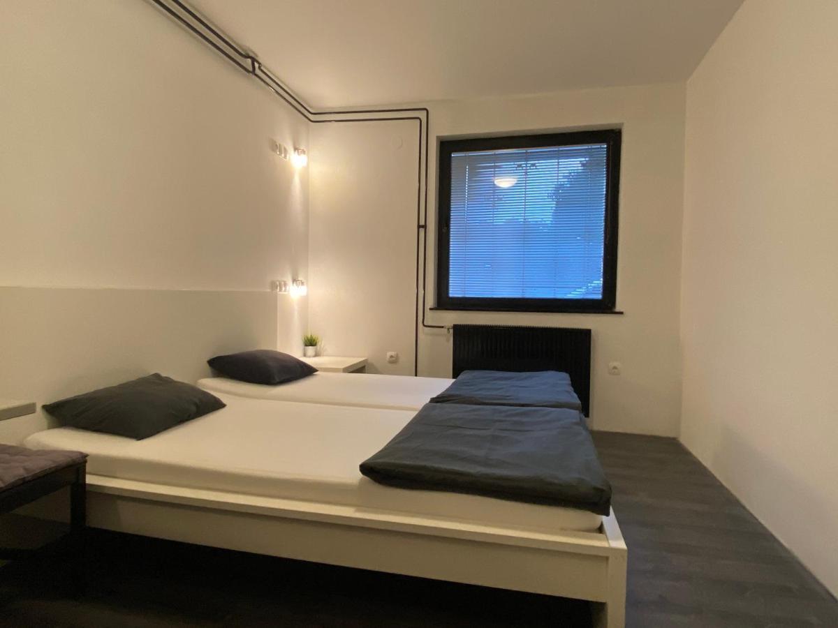 The Best Hostel Блед Экстерьер фото